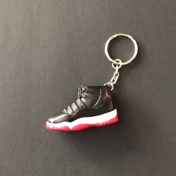Air Jordan Sneaker Keychains - Picture 5 of 6
